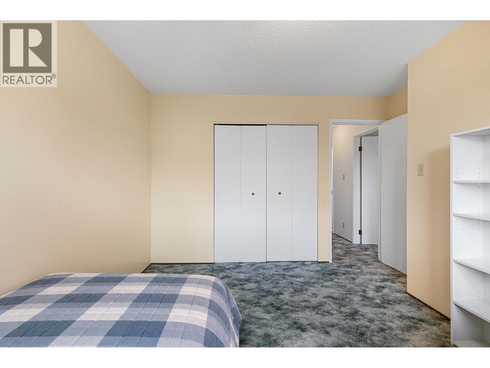 Photo 9 of 17 — 305 2550 S OSPIKA BOULEVARD · Prince George, BC