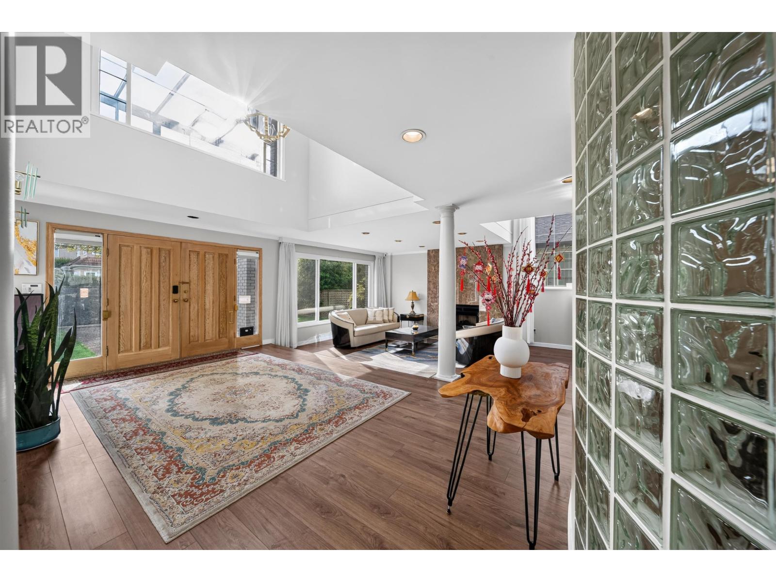 5483 COLUMBIA STREET, Vancouver