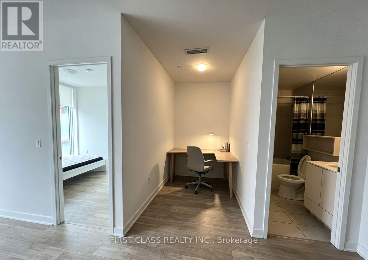 #PH3015 70 PRINCESS STREET - 11