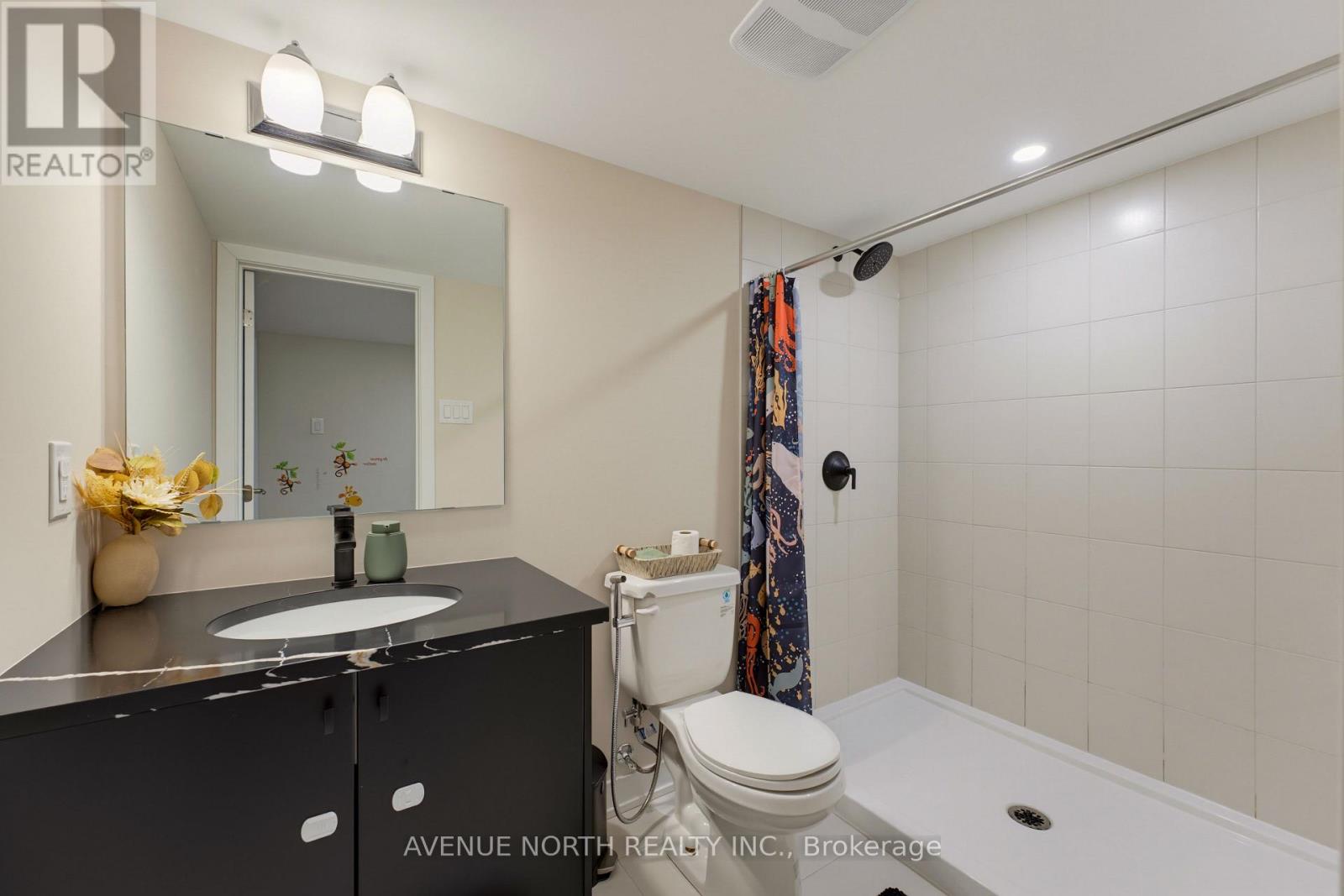 606 PARNIAN PRIVATE - Image 39