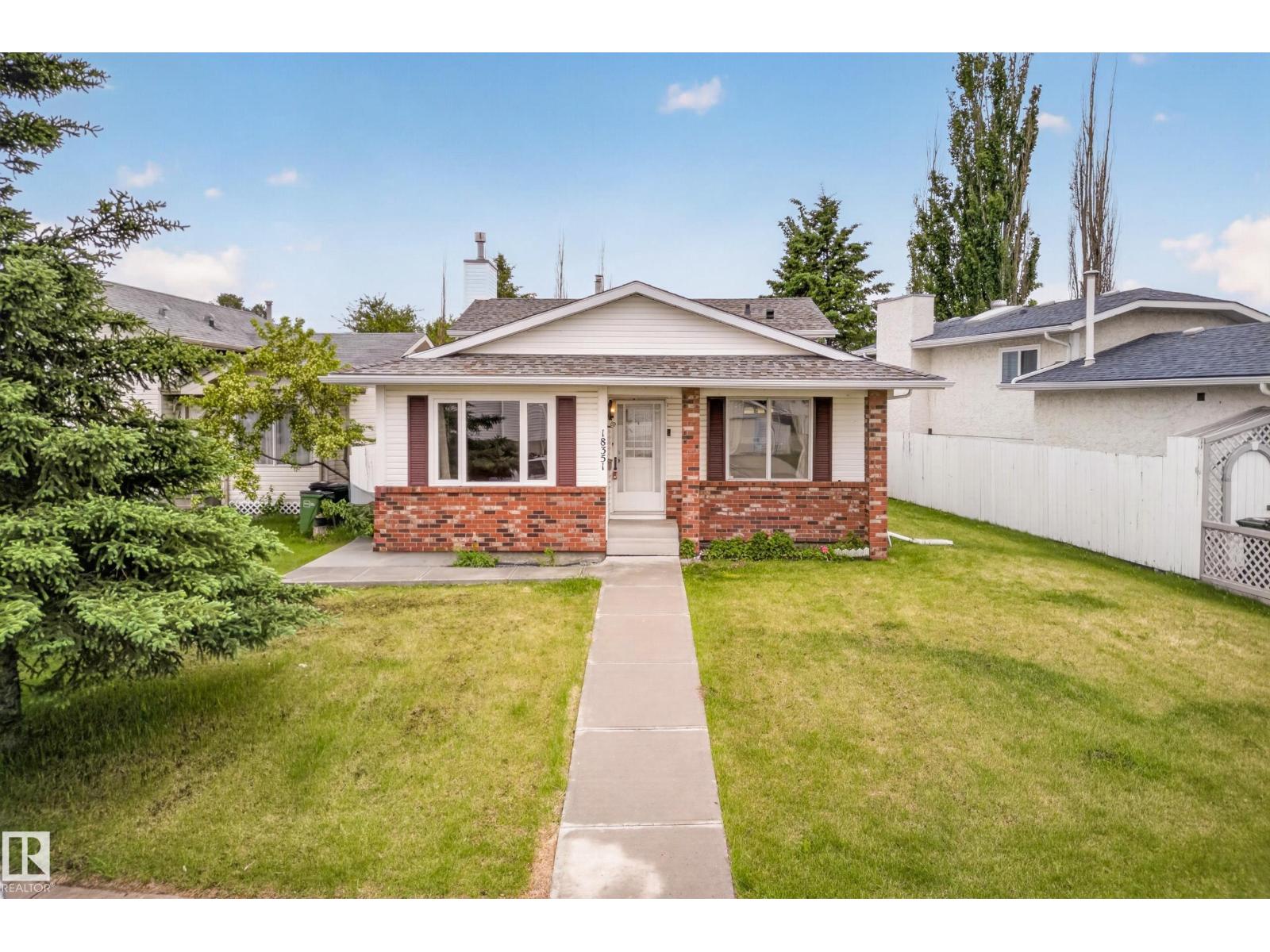 18351 77 AV NW - 2