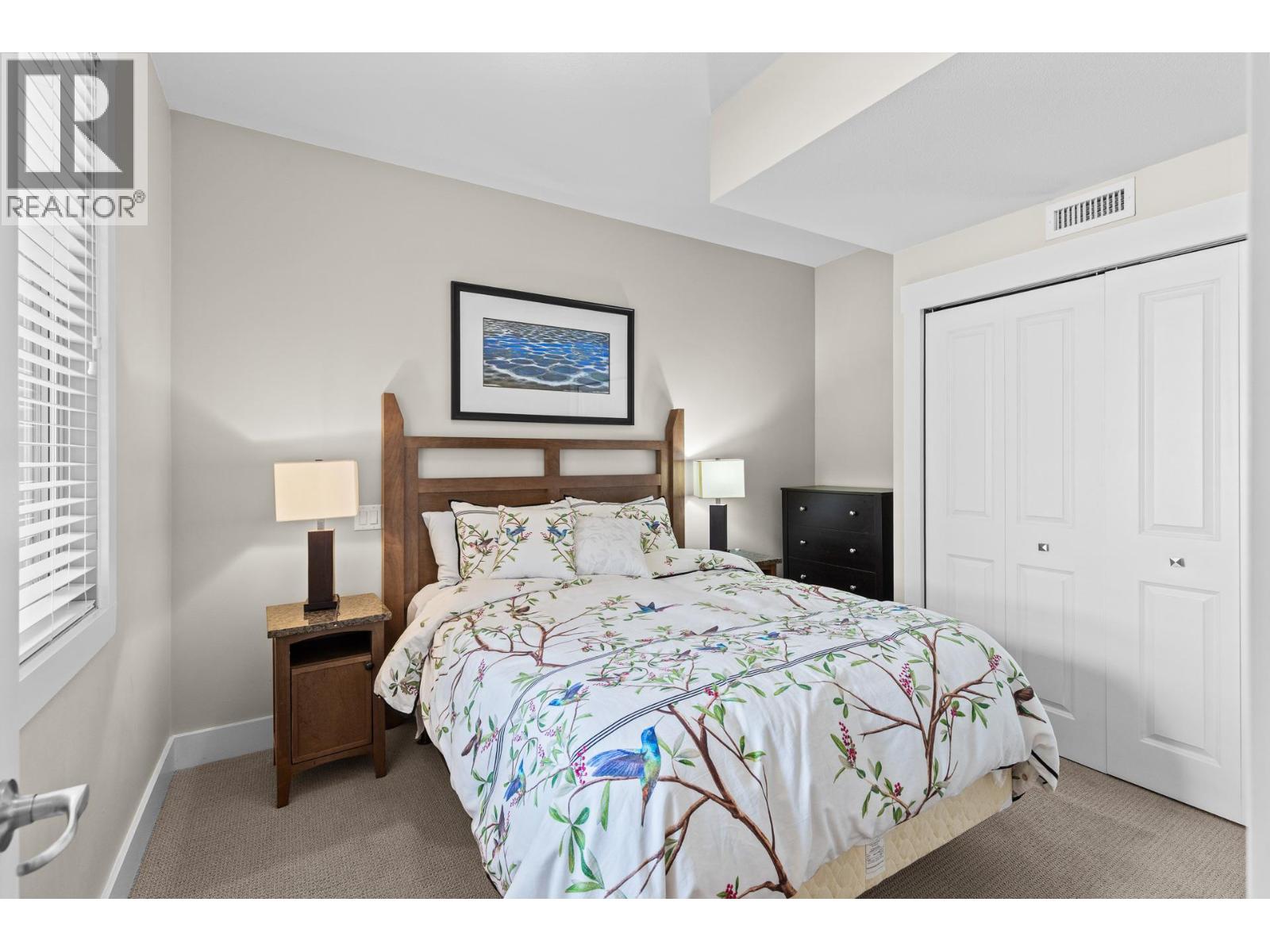 #5 6823 Tucelnuit Drive - 34