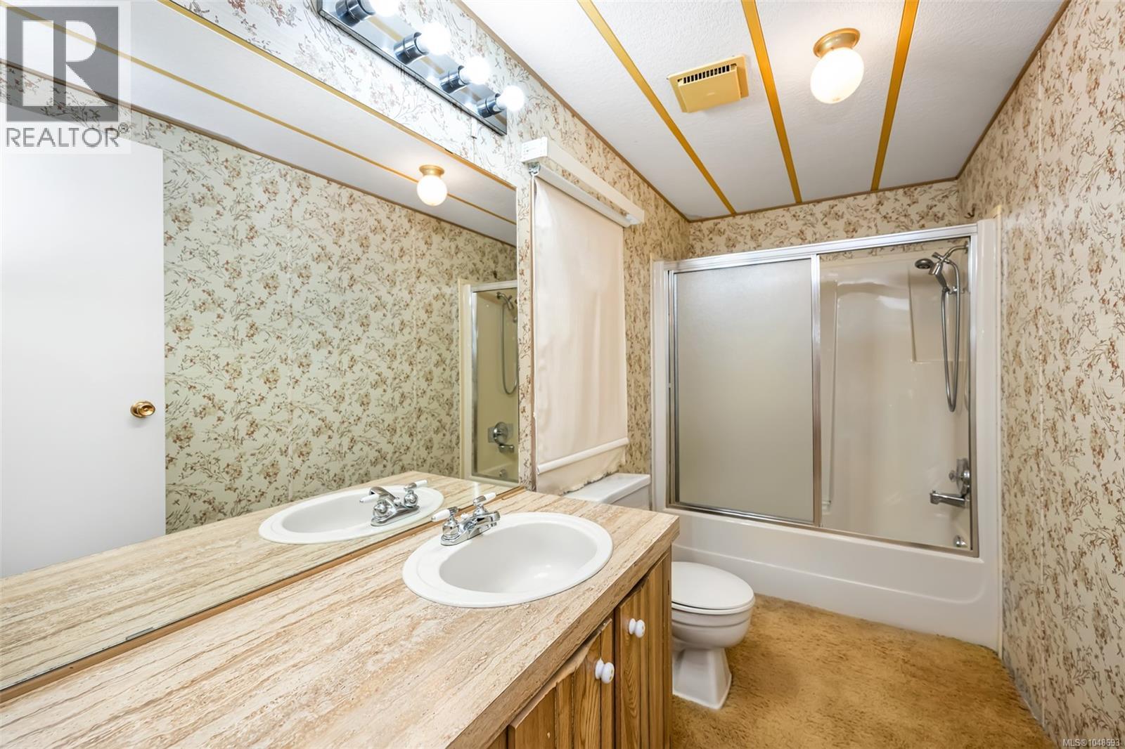 #36 1545 Middle Rd - 29