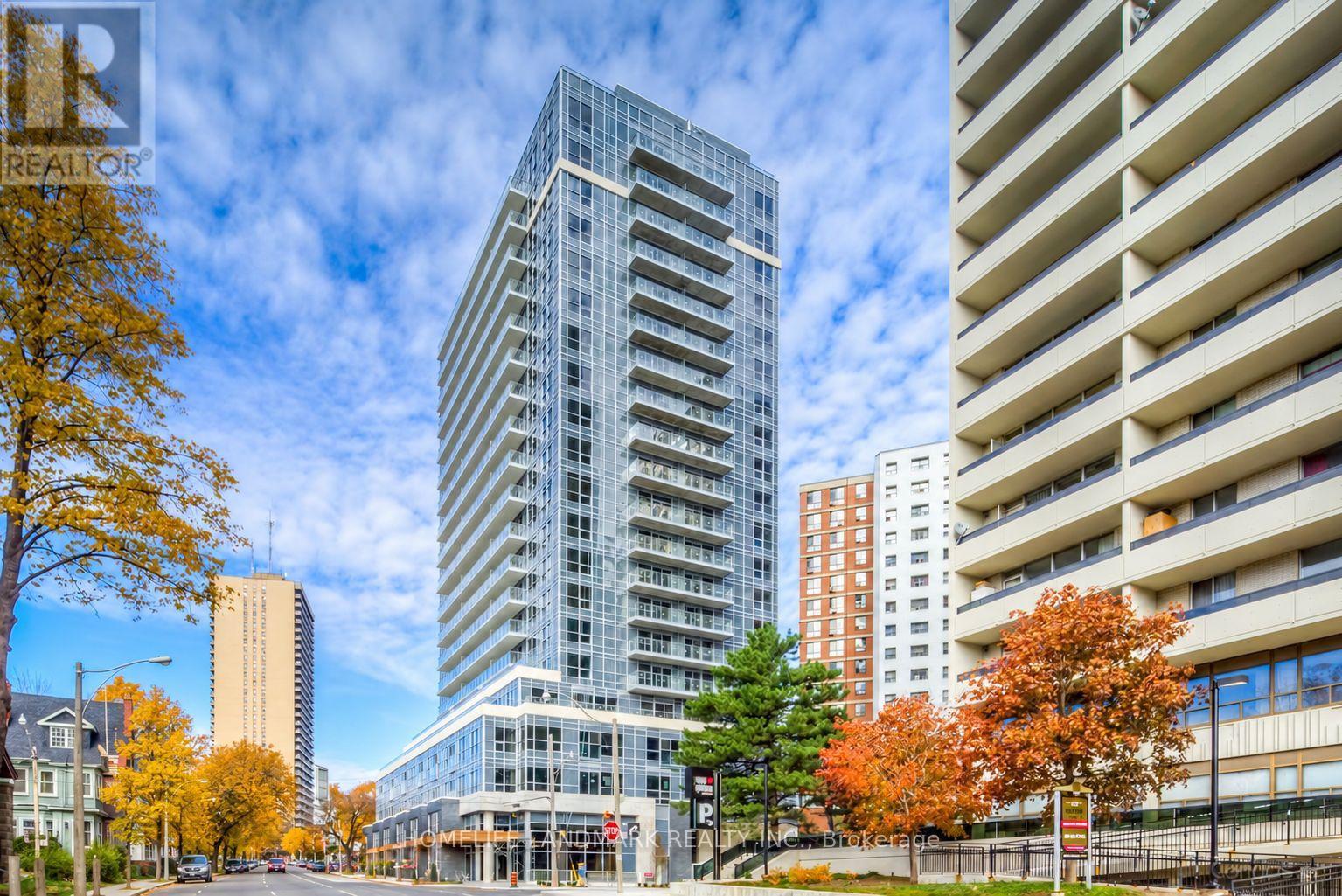 #209 58 ORCHARD VIEW BOULEVARD - 1