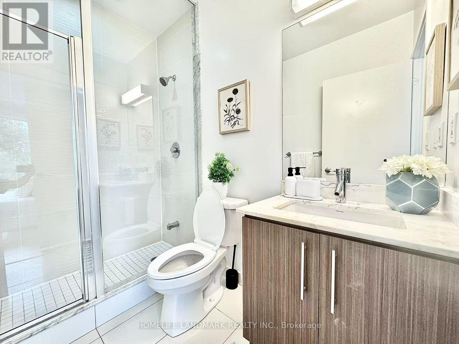 #209 58 ORCHARD VIEW BOULEVARD - 11