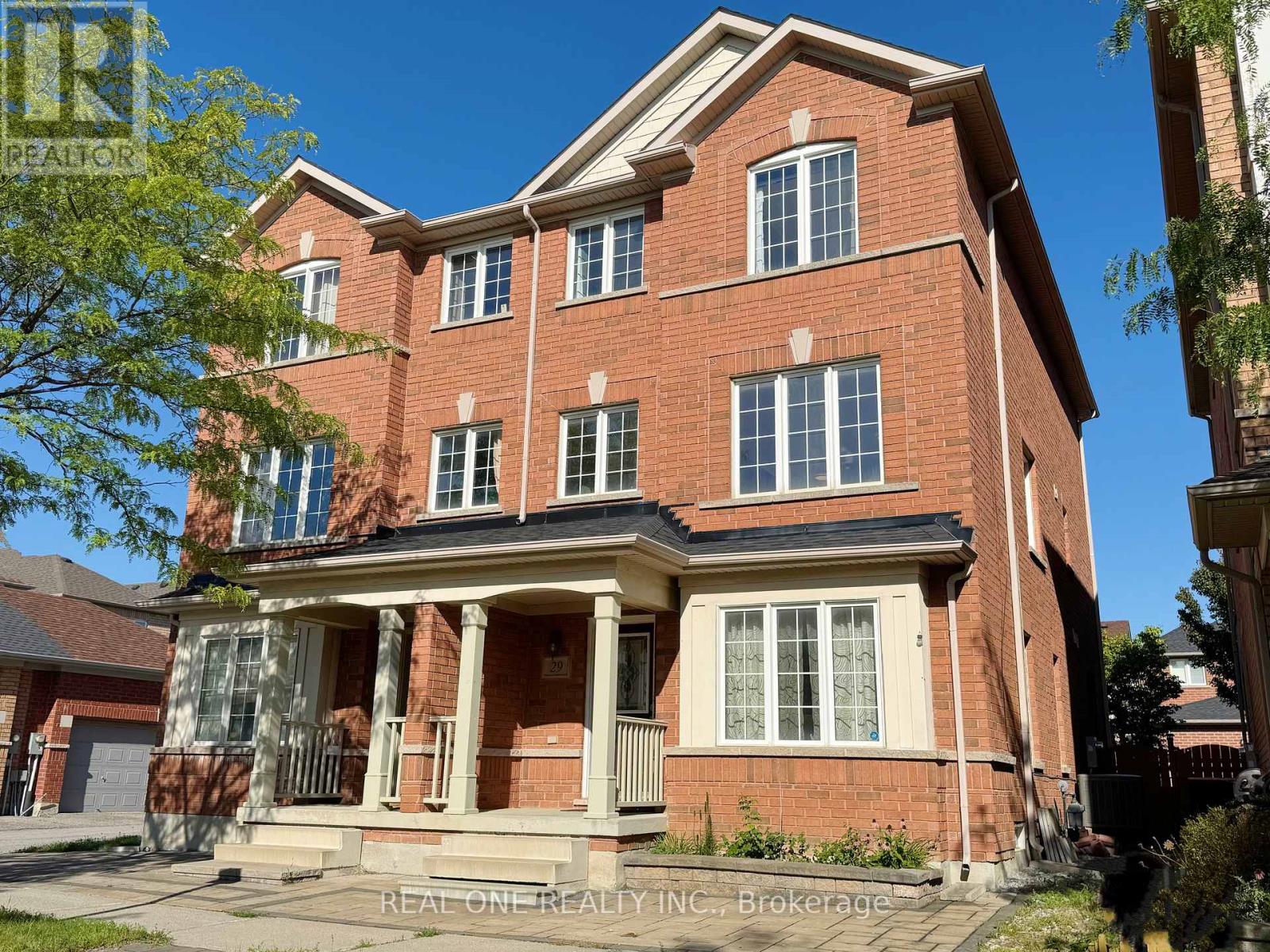 29 ROCK GARDEN STREET