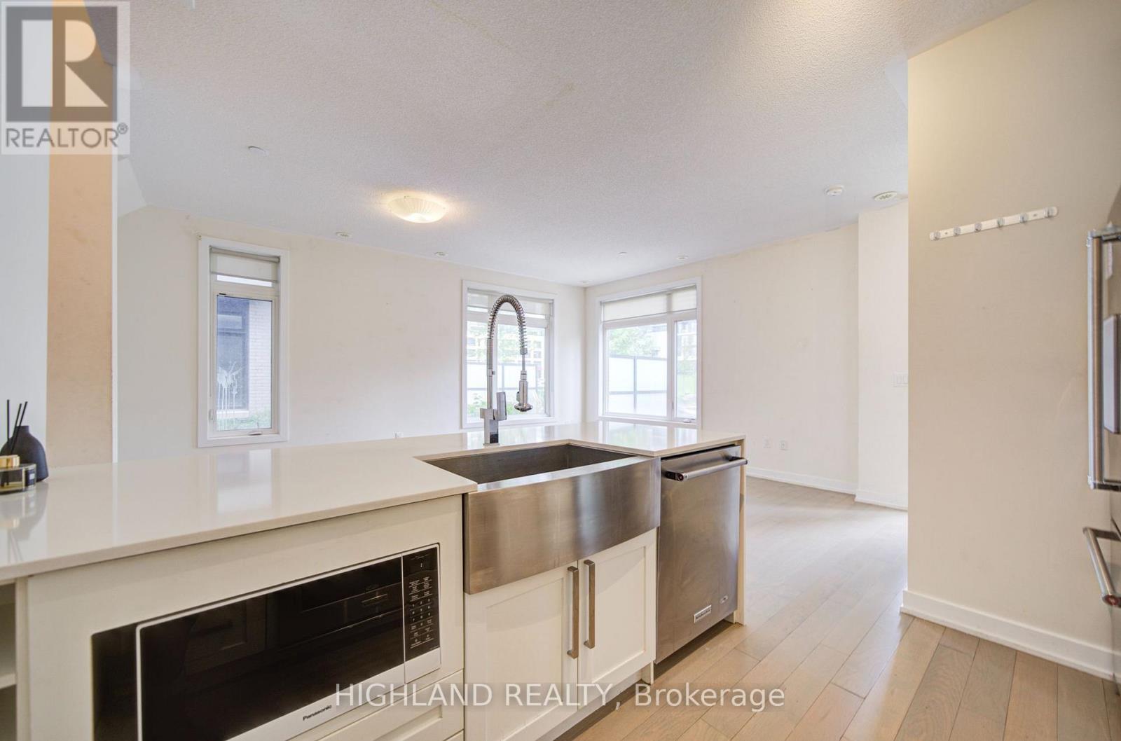 #6 4010 PARKSIDE VILLAGE DRIVE - 13