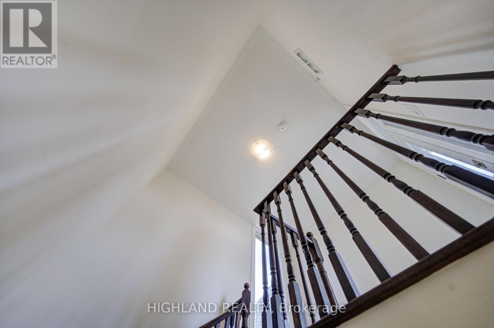 #6 4010 PARKSIDE VILLAGE DRIVE - 26