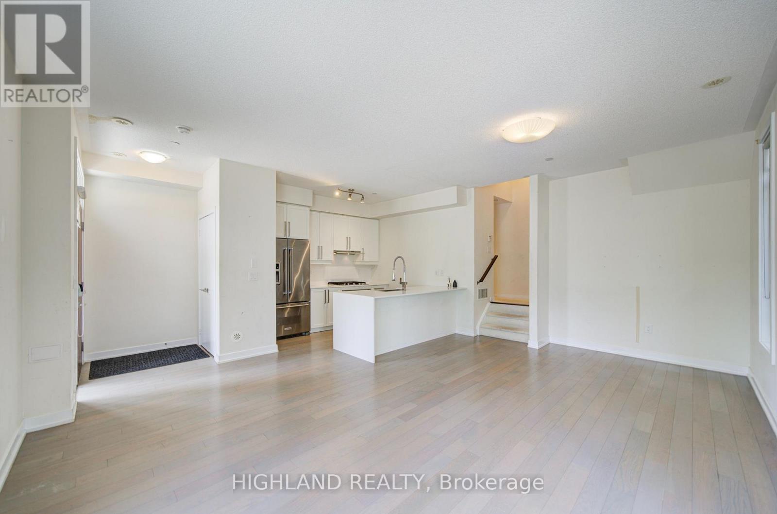 #6 4010 PARKSIDE VILLAGE DRIVE - 6