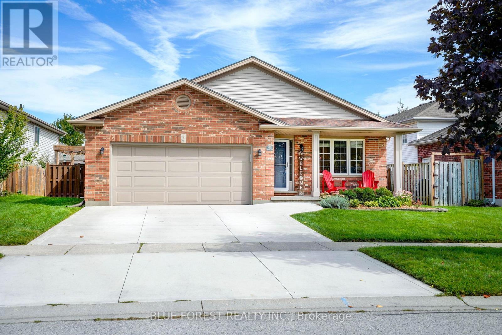 Property for sale at 11 EDGEWELL CRESCENT