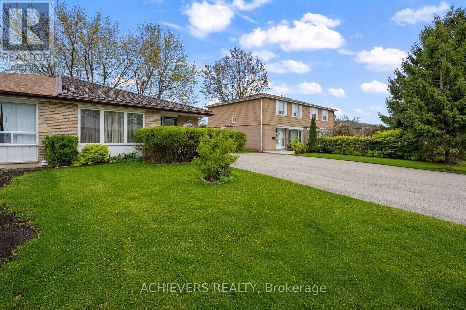 39 DANESBURY CRESCENT - 2