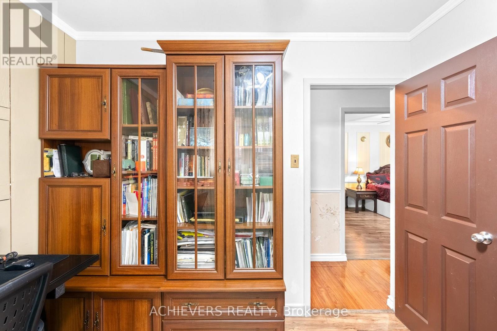 39 DANESBURY CRESCENT - 23