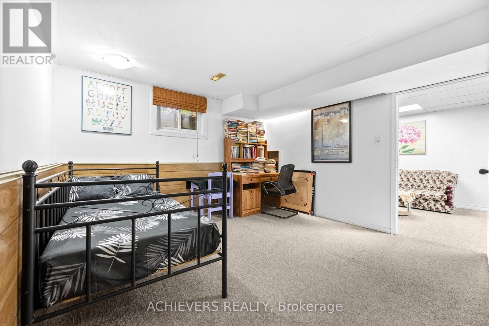 39 DANESBURY CRESCENT - Image 34
