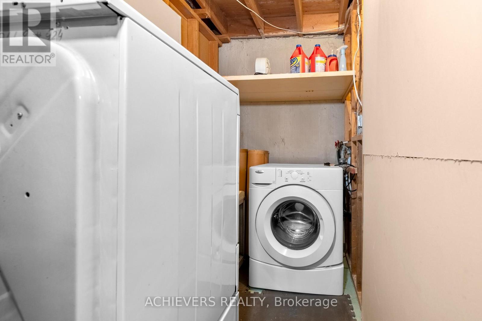 39 DANESBURY CRESCENT - Image 39