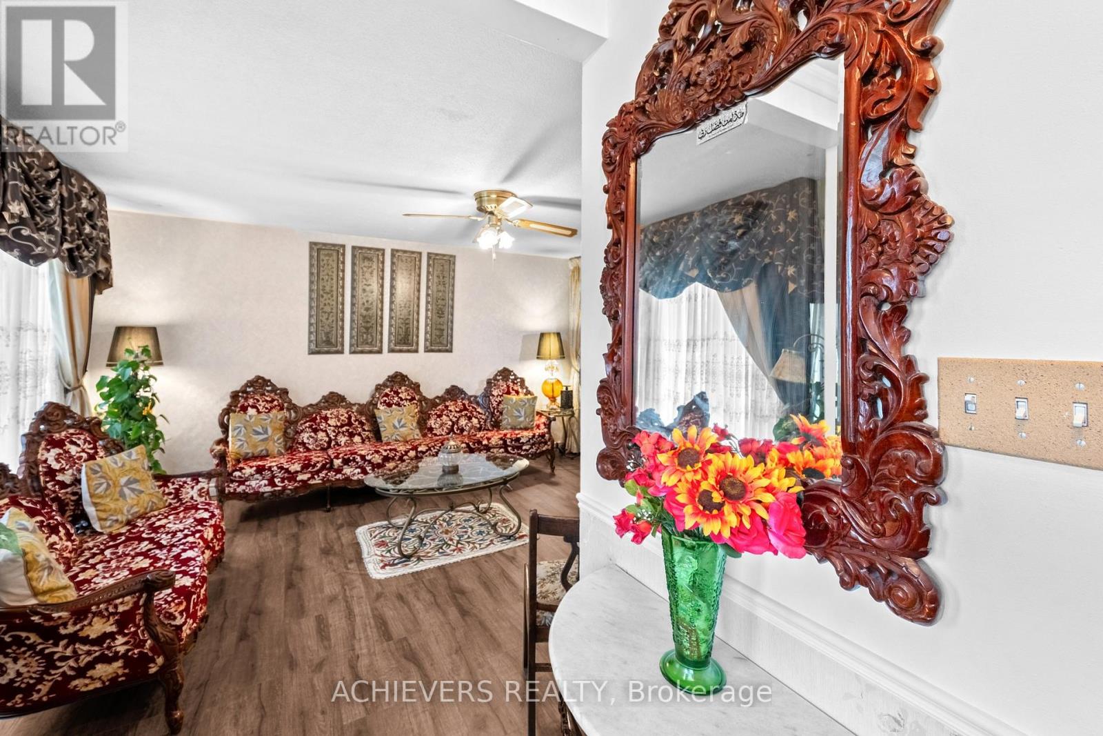 39 DANESBURY CRESCENT - 9