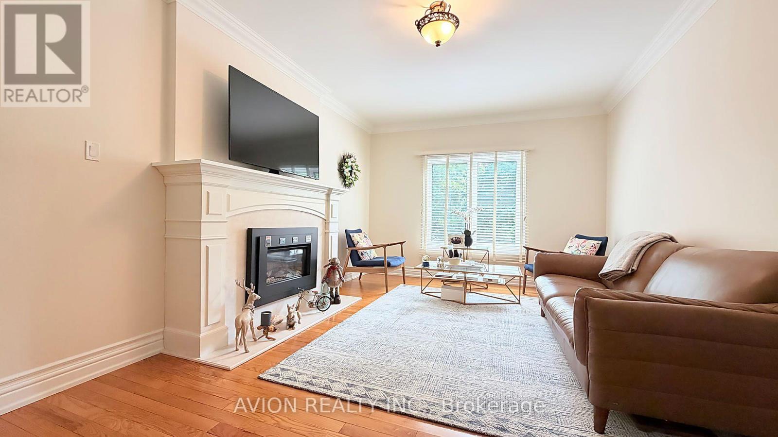 2068 NIPIGON DRIVE - 6