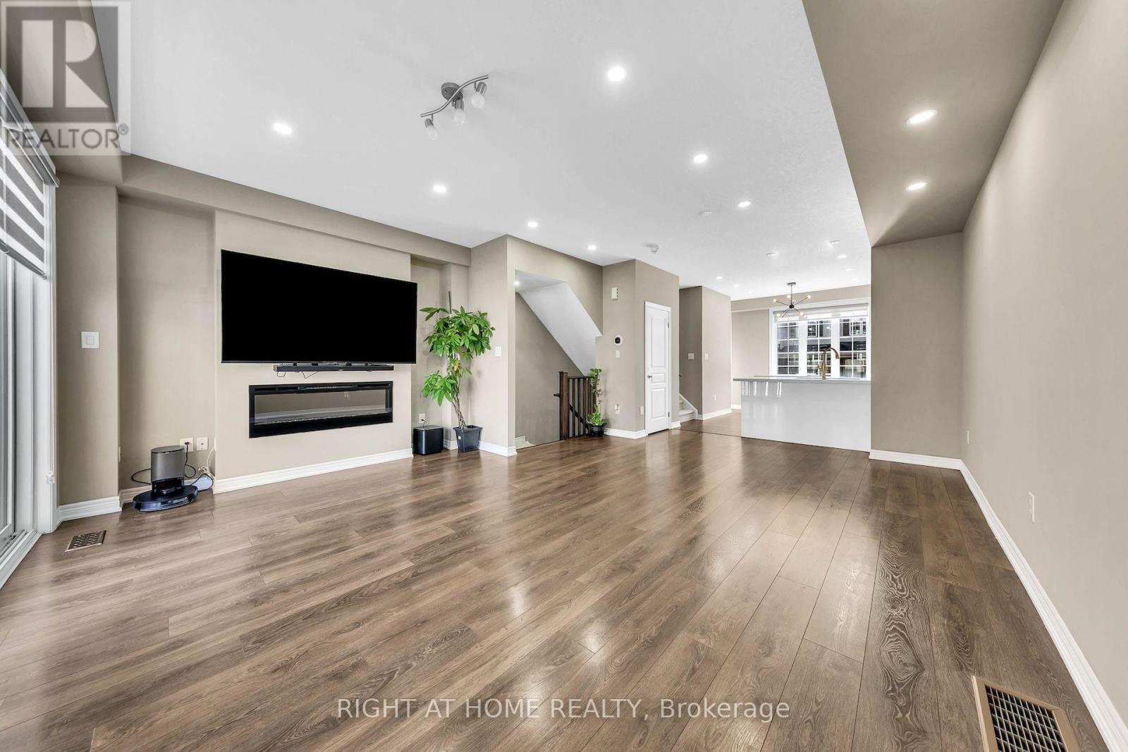 397 HARDWICK COMMON DRIVE - 8