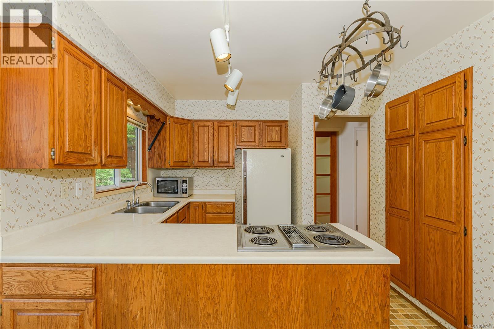 1914 Sandover Rd - 7