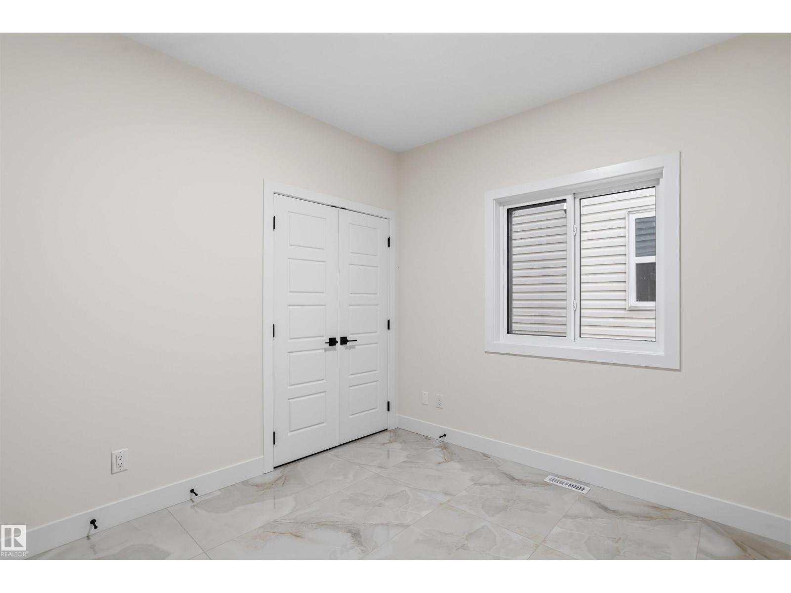 216 21 ST SW - 9