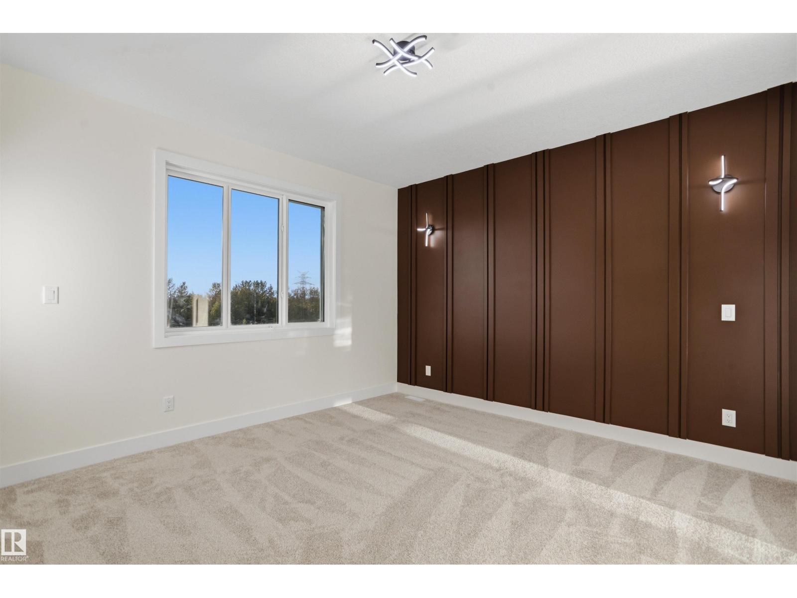 216 21 ST SW - 28