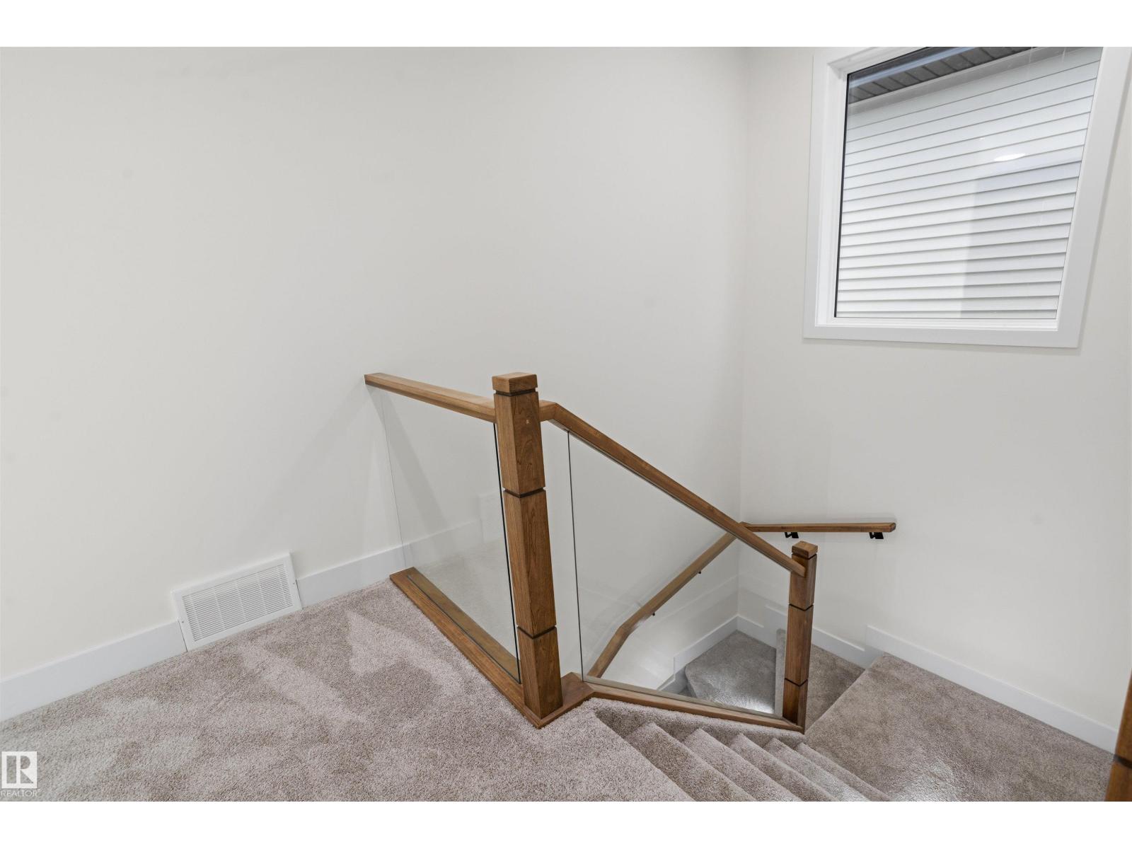 216 21 ST SW - 24