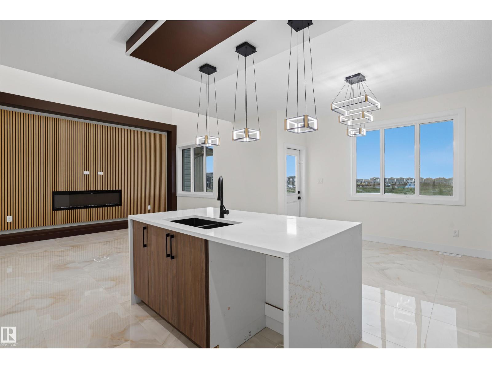 216 21 ST SW - 16