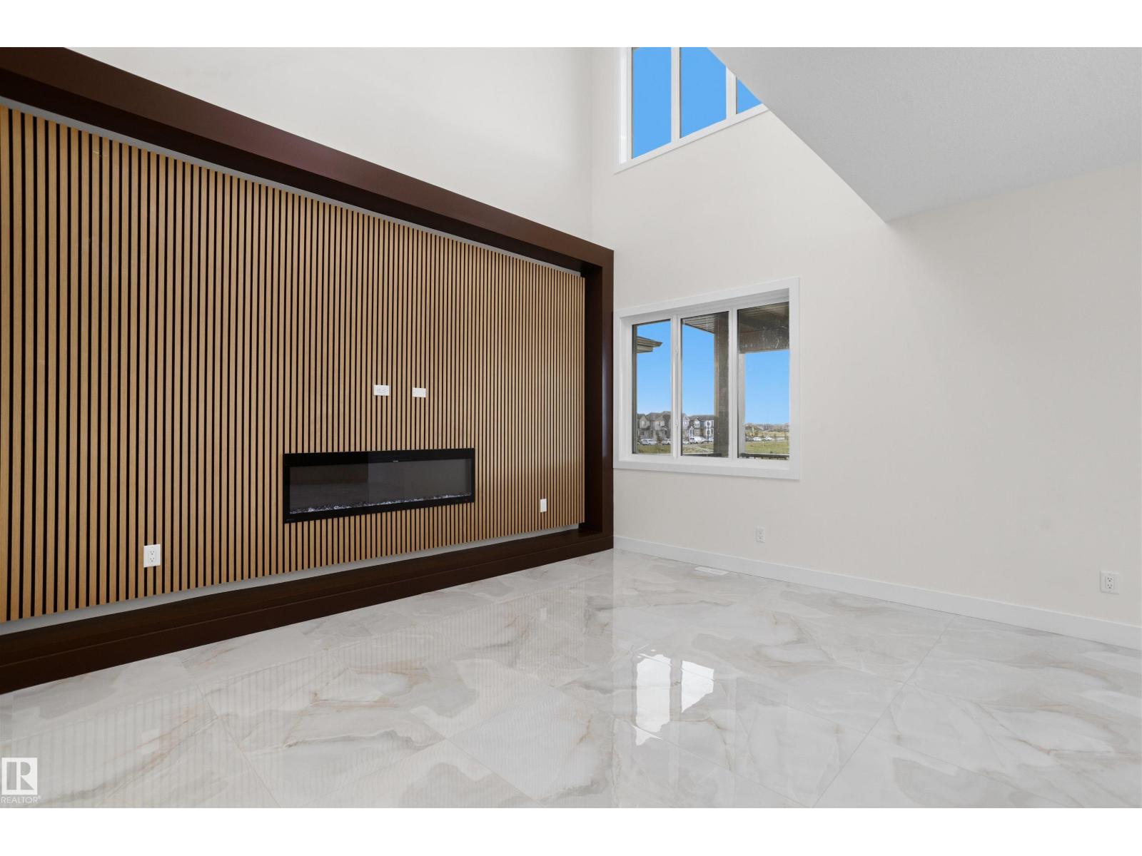 216 21 ST SW - 19