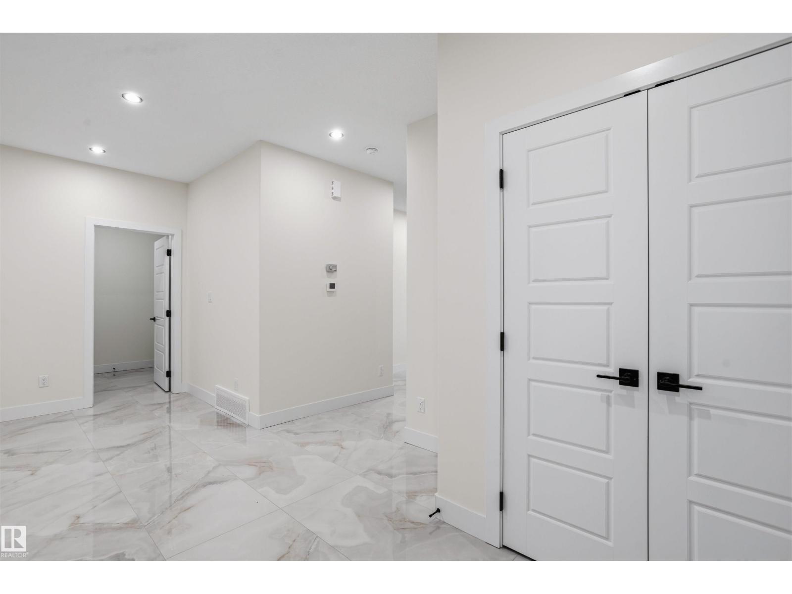 216 21 ST SW - 5