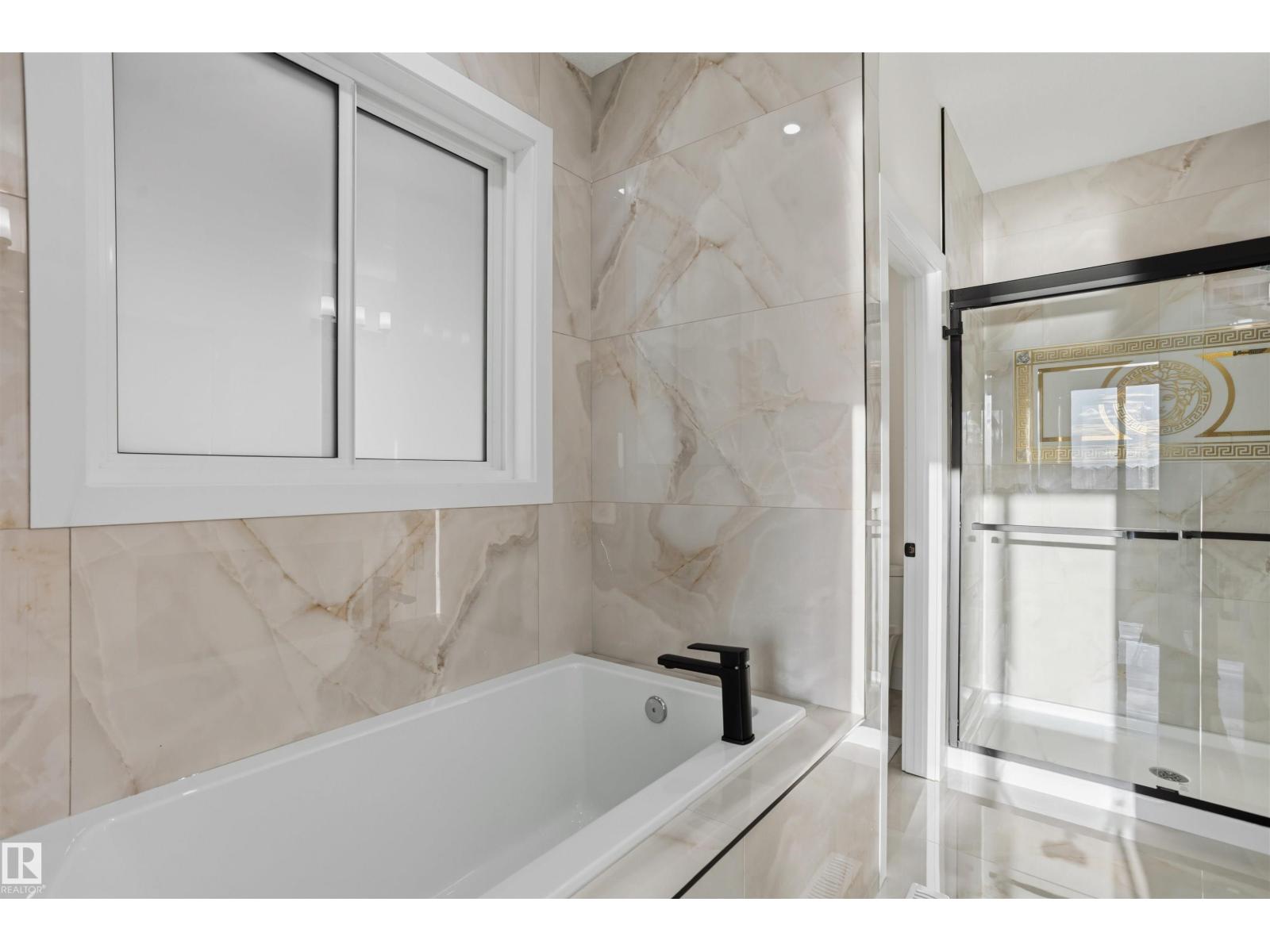216 21 ST SW - 34