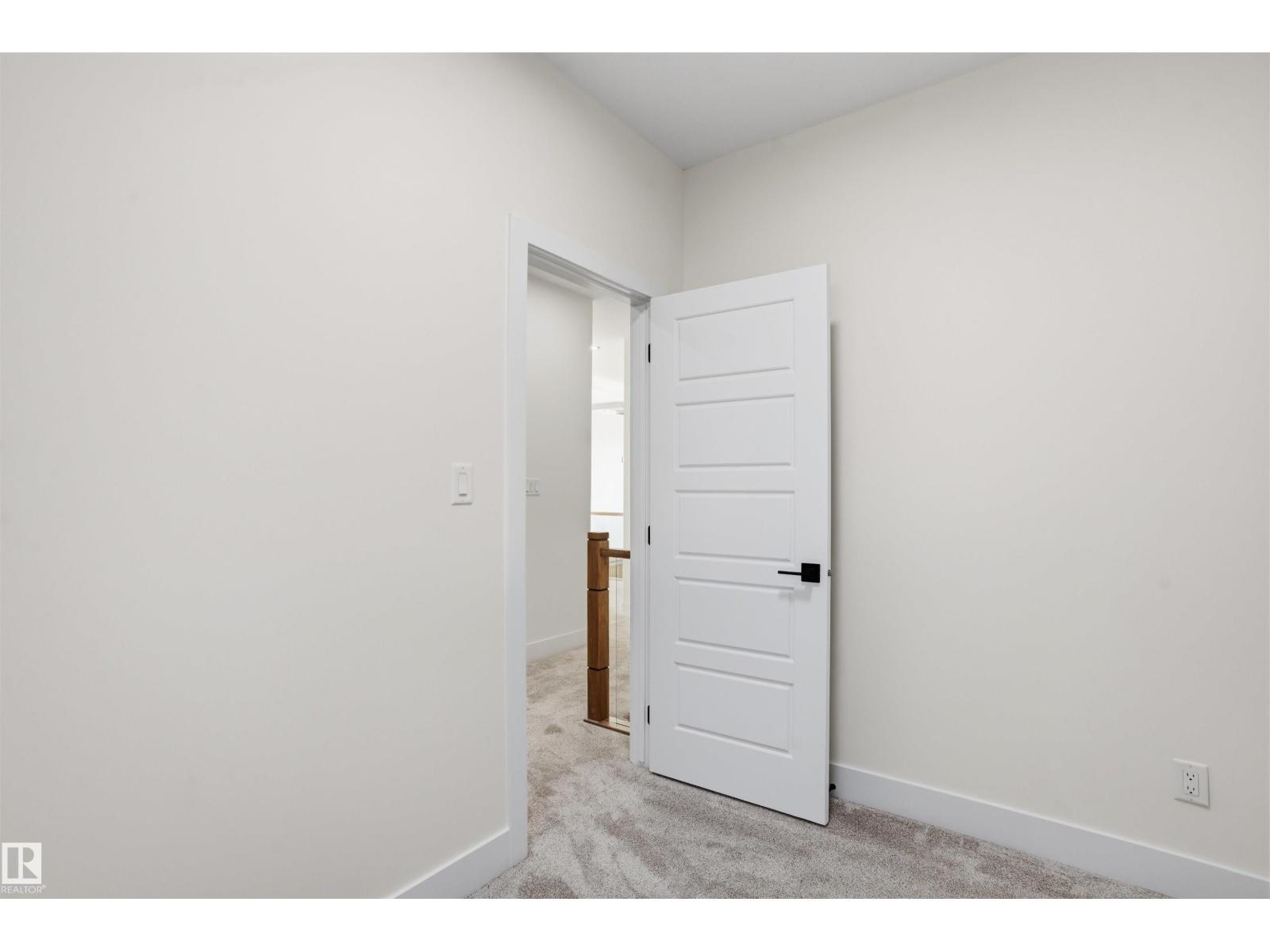 216 21 ST SW - 41