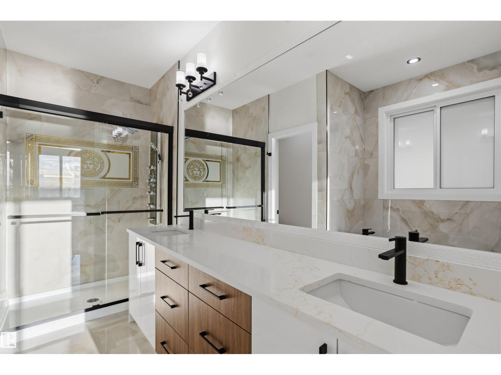 216 21 ST SW - 33