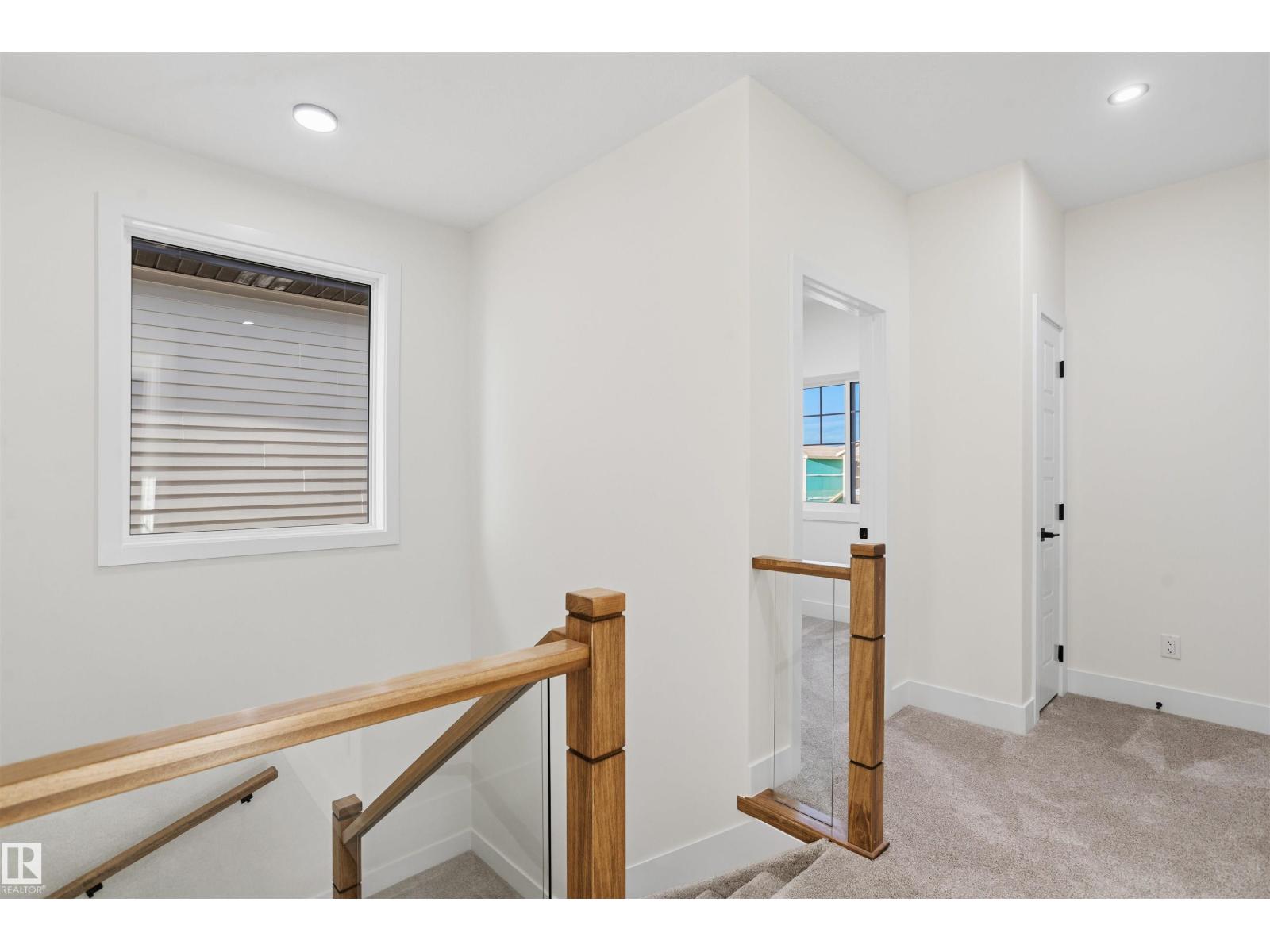 216 21 ST SW - 38