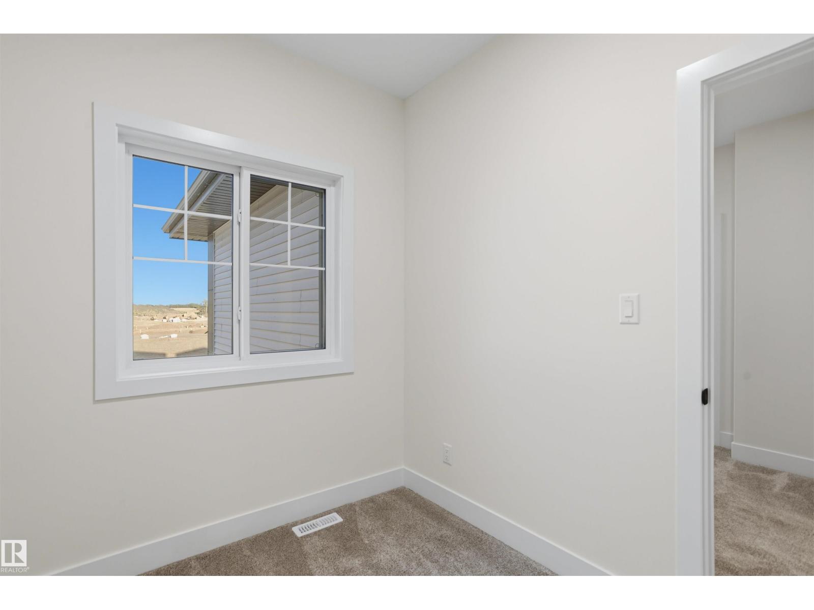 216 21 ST SW - 40