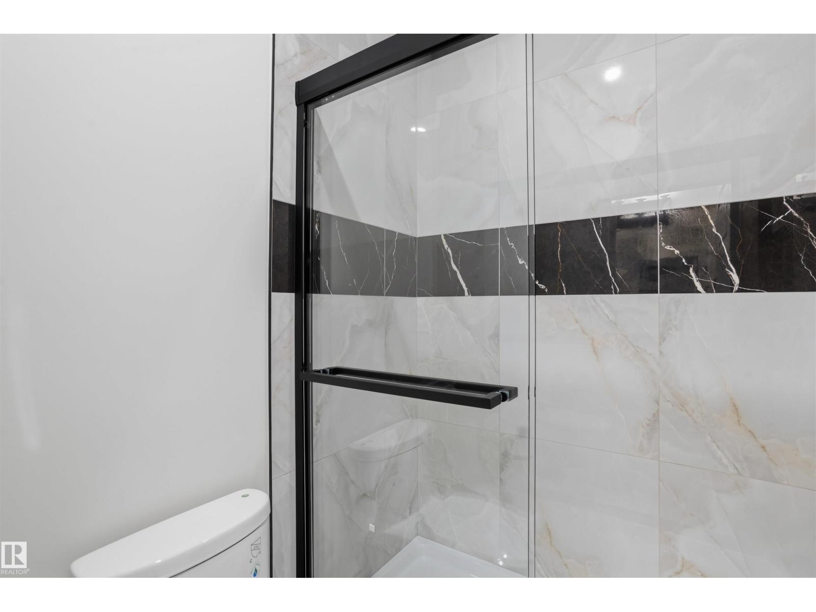 216 21 ST SW - 46