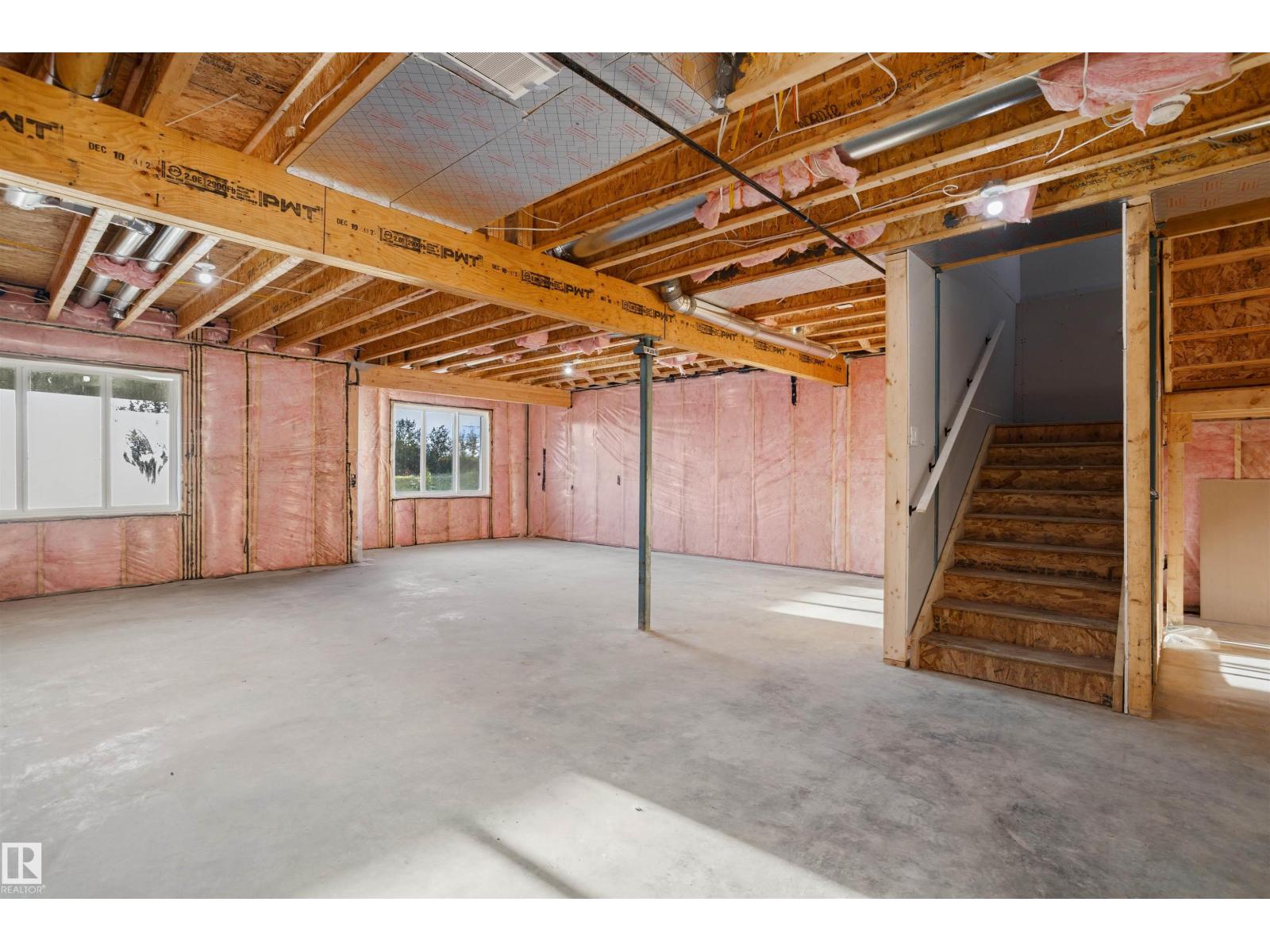 216 21 ST SW - 52