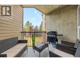2213, 73 Erin Woods Court, Calgary, AB T2B3V2 Photo 18