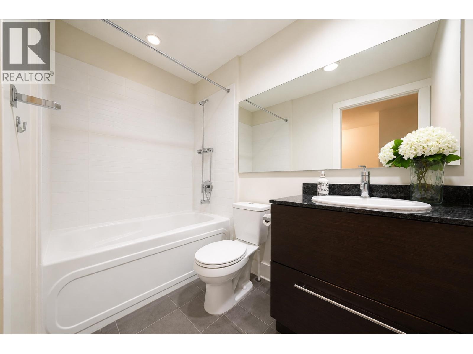 220 5928 BIRNEY AVENUE, Vancouver