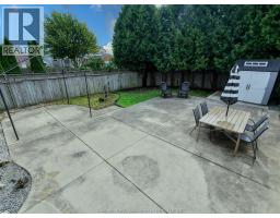8 Hampton Court, Chatham, ON N7M6K9 Photo 33