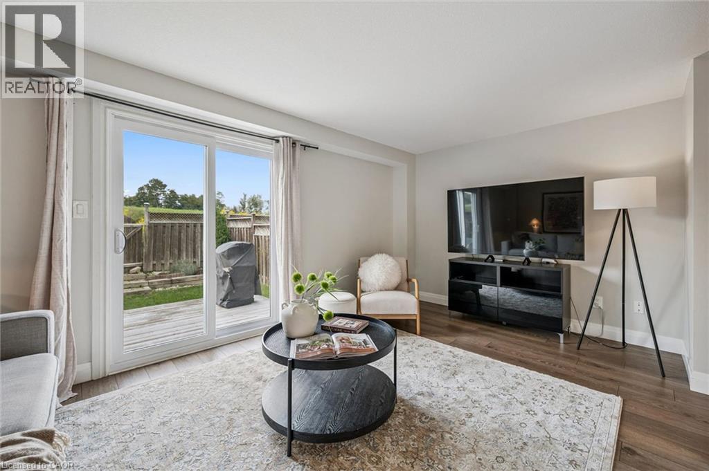 151 PROSPERITY Drive - 13