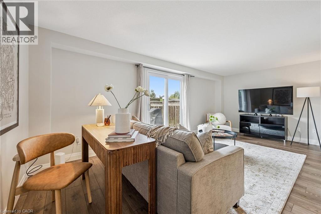 151 PROSPERITY Drive - 15