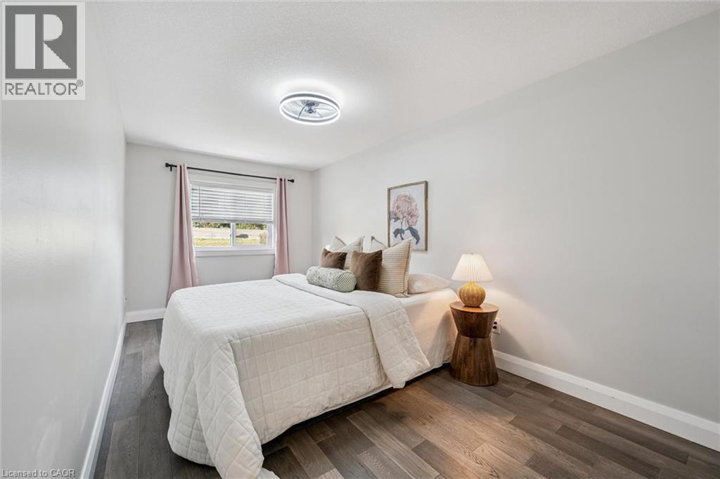 151 PROSPERITY Drive - Image 21