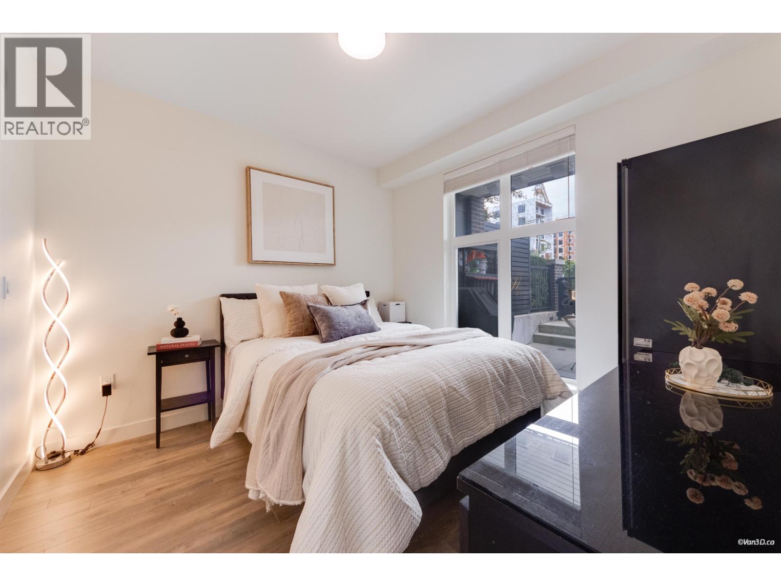 120 750 DOGWOOD STREET, Coquitlam — photo 9