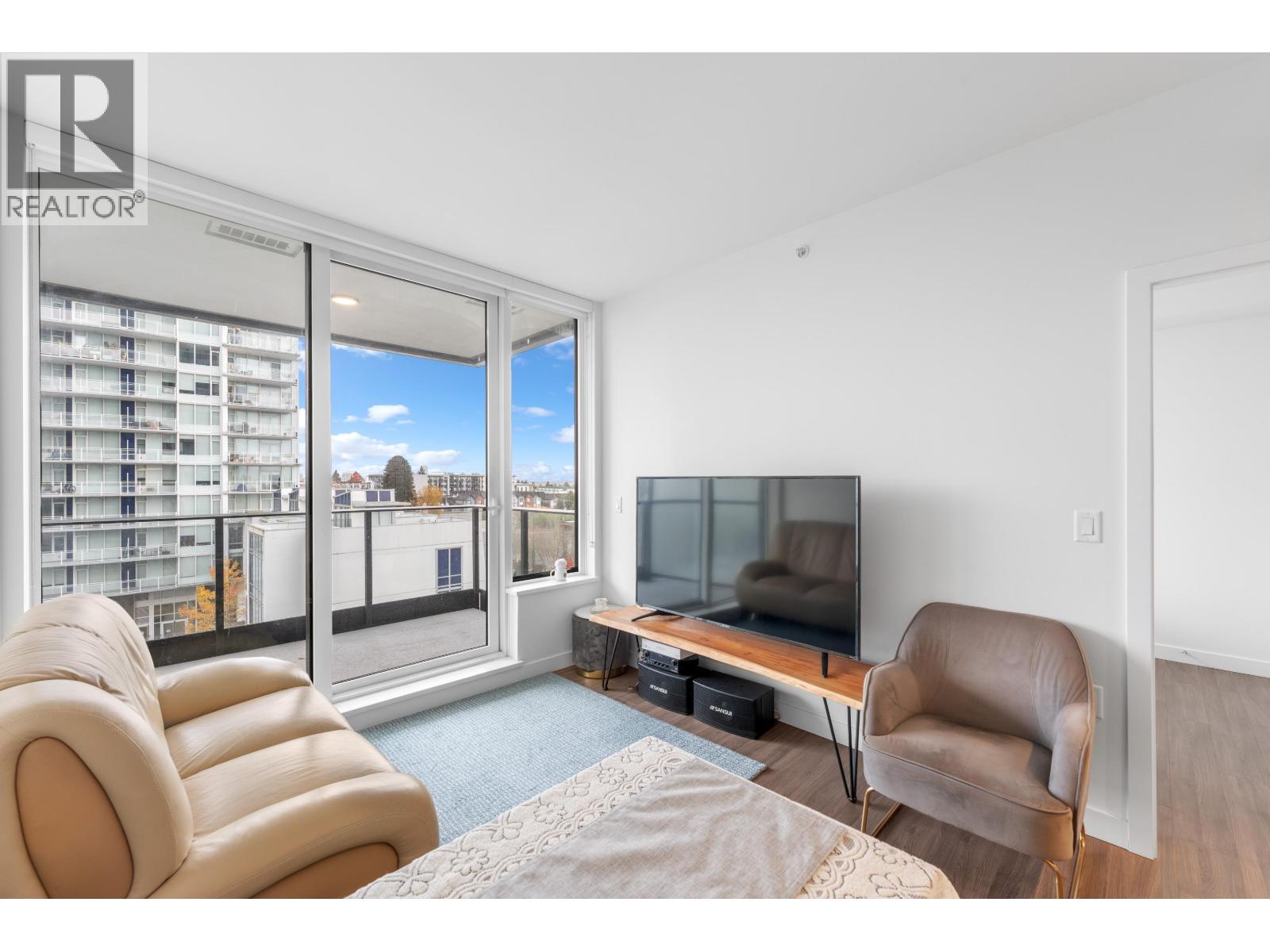 606 6699 DUNBLANE AVENUE, Burnaby — photo 2