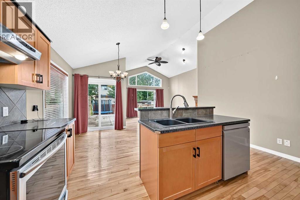 14 Brightondale Park SE - 4