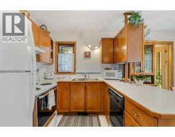 730 2nd Street, Canmore, AB T1W2K7 Photo 25