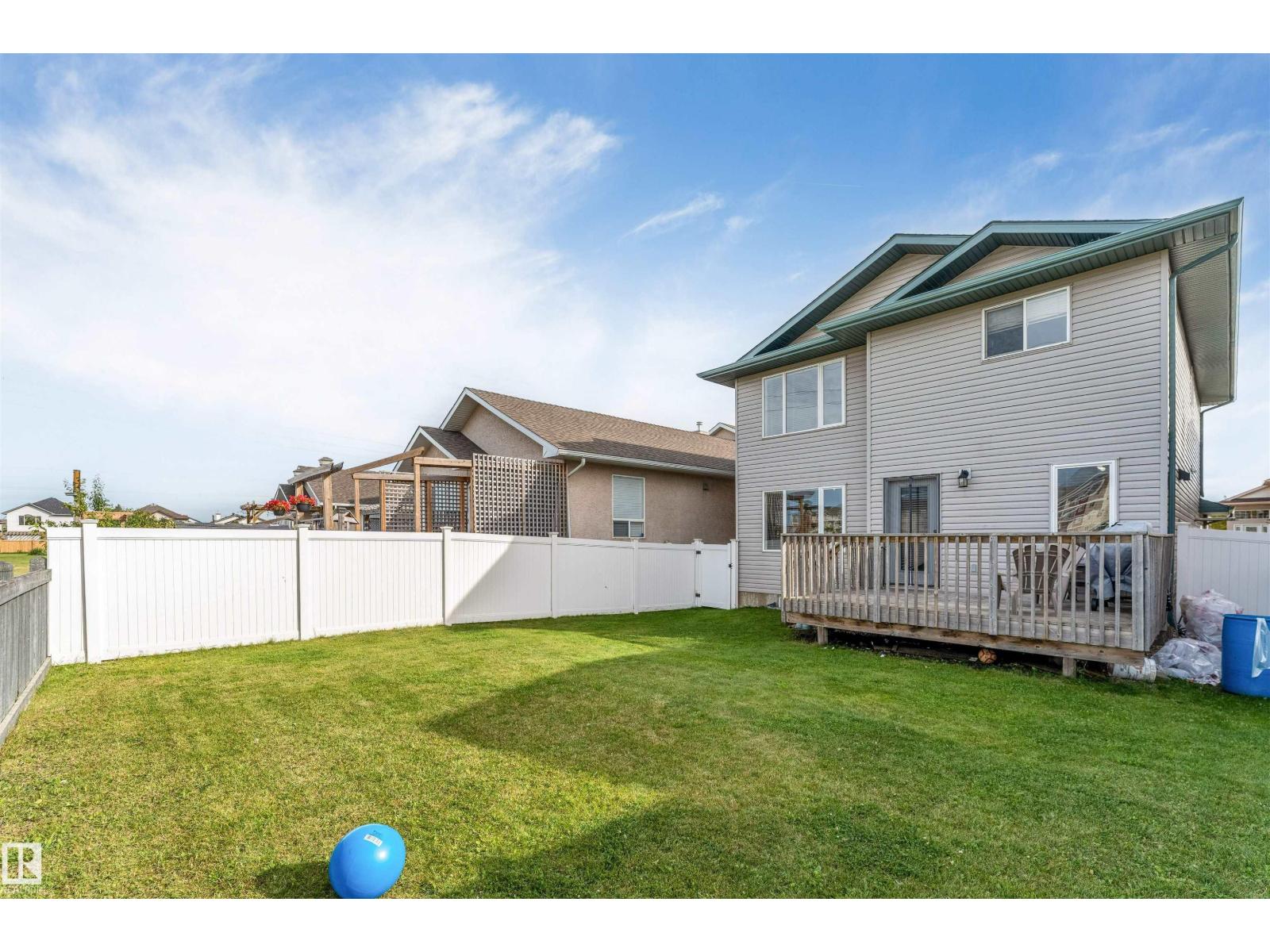 4510 164A Ave NW - 5