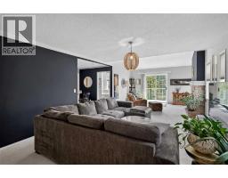 Bedroom - 204, 39 Hidden Creek Place Nw, Calgary, AB T3A6B9 Photo 6