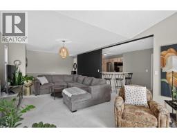 204, 39 Hidden Creek Place Nw, Calgary, AB T3A6B9 Photo 14