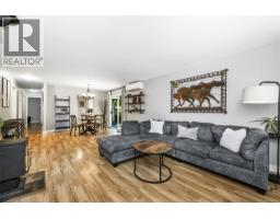 Living room - 1290 Mckenzie Dr, Duncan, BC V9L5R9 Photo 9