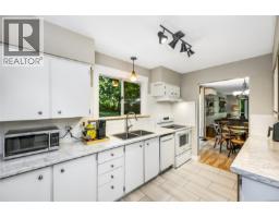 1290 Mckenzie Dr, Duncan, BC V9L5R9 Photo 13